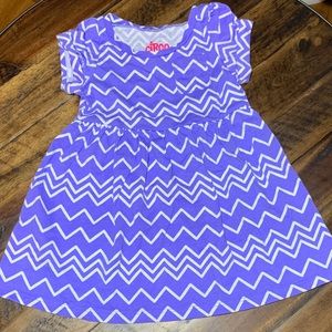 Chevron dress with pocket